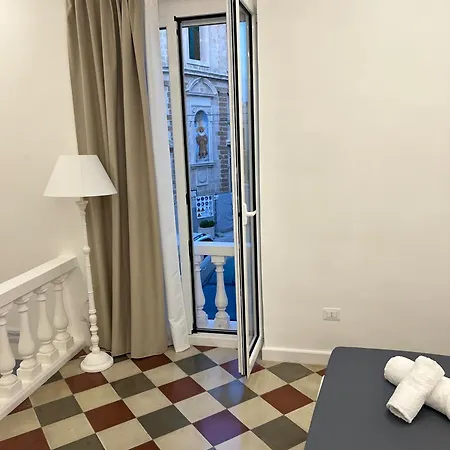 La Valigia Sul Letto