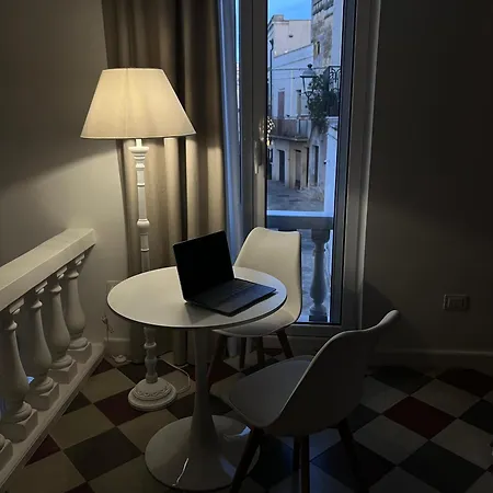 La Valigia Sul Letto Mesagne